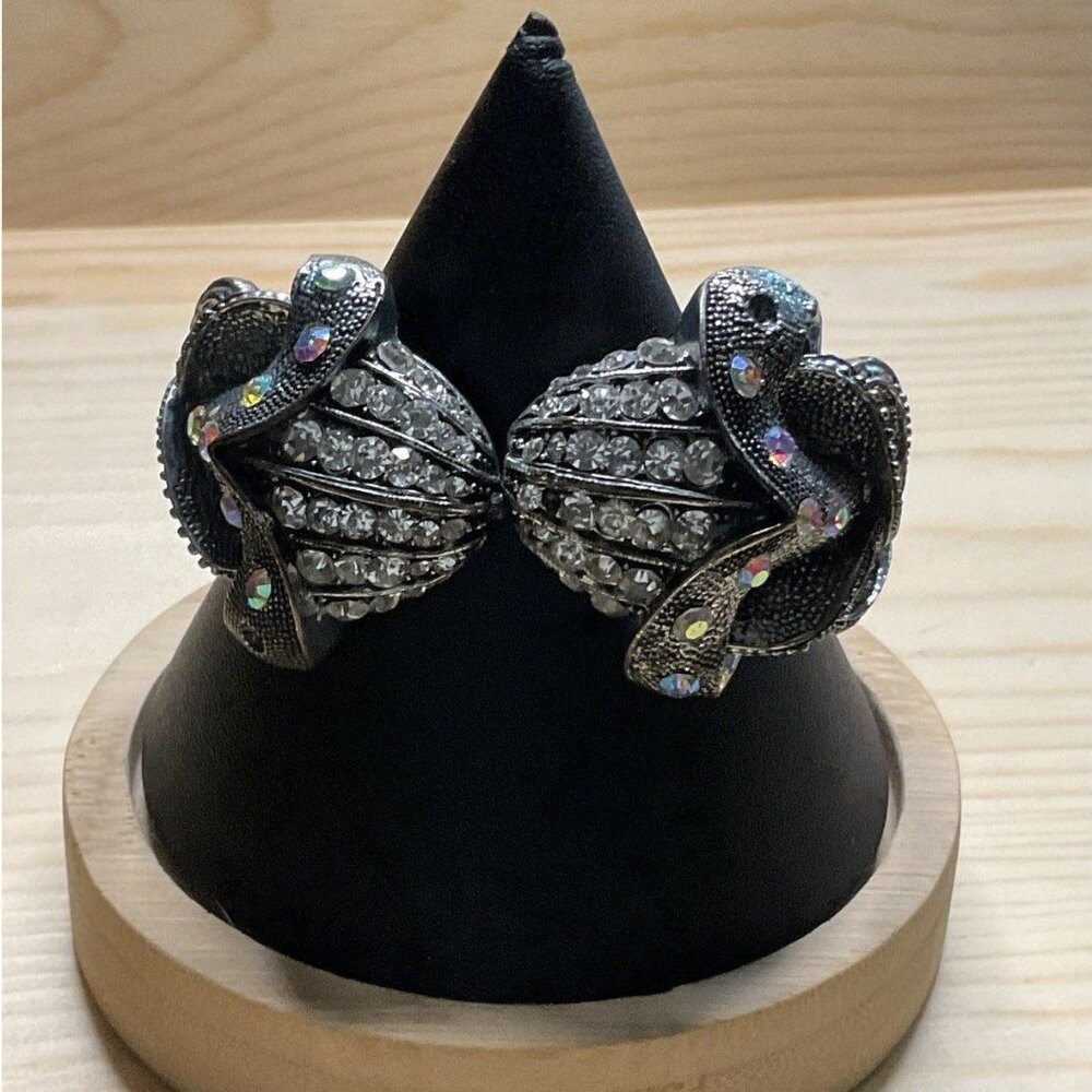 Exotic Tulip Lily Unique Statement Silver Tone Rhinestone Hinged Bangle Bracelet